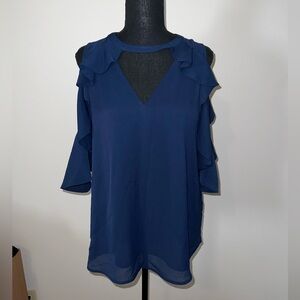 ⭐️3/$30!⭐️ Michael Kors cold shoulder shirt